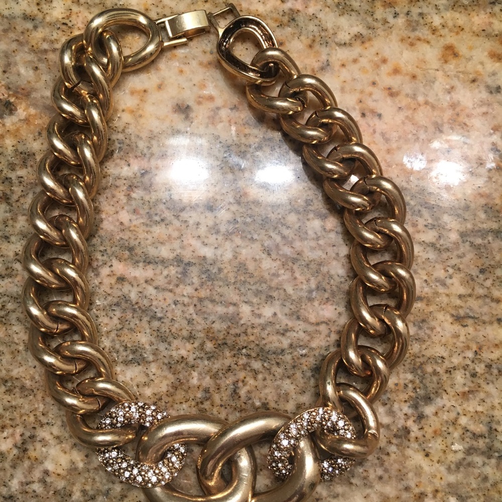 BCBG necklace